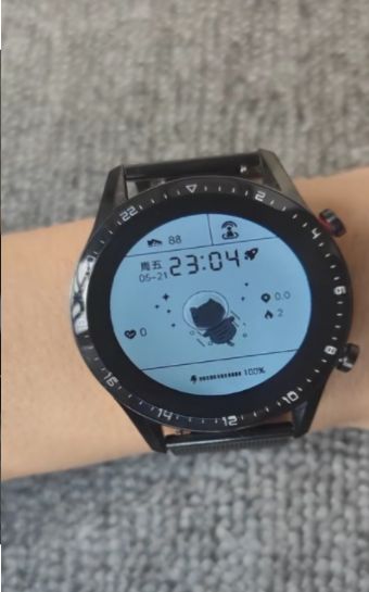 华为FIT手表太空液晶猫咪表盘图1