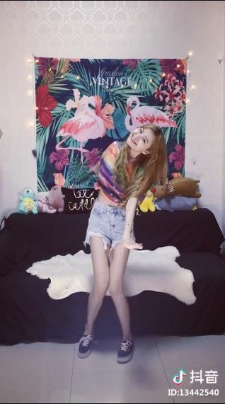 抖音嘟啦嘟啦嘟啦歌曲dura舞慢动作图片3