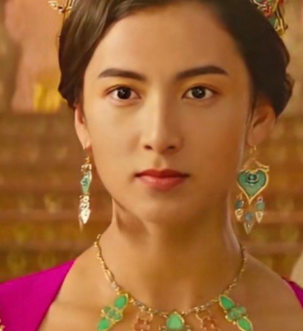 抖音汪东城吴尊女装换脸视频制作软件app  v1.0图1