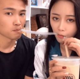 抖音进口奶茶表情包gif图片图4