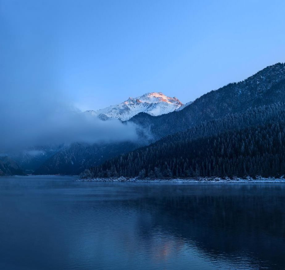 华为mate40壁纸高清图1