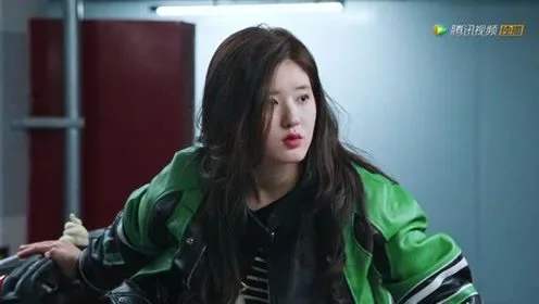 我喜欢你赵露思壁纸图片图1