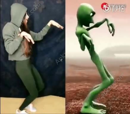 抖音很火的小绿人跳舞视频  v21.0.0图1