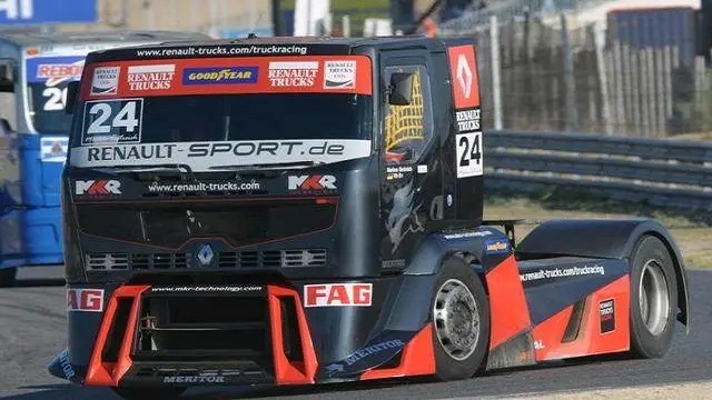 欧卡2雷诺新车游戏图1