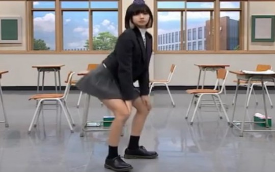 lisa螃蟹舞动态表情包图1