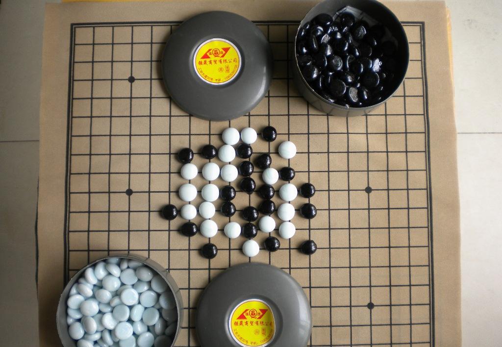 类似万宁五子棋游戏合集
