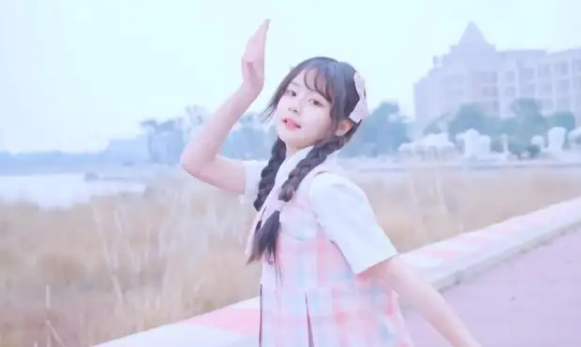 小姐姐跳舞正能量视频软件合集