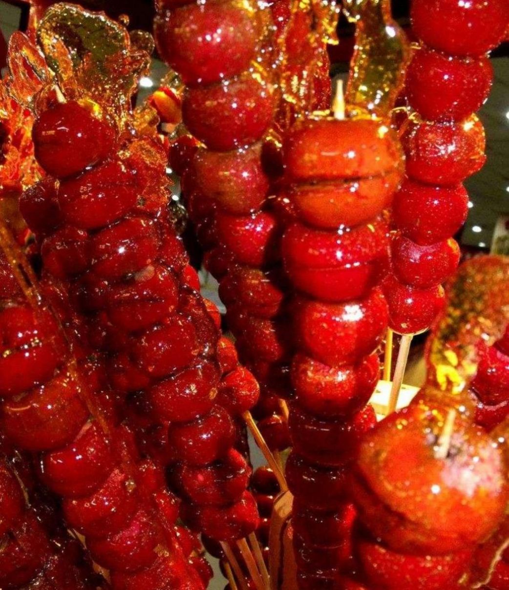 冬天的第一根糖葫芦图片图1