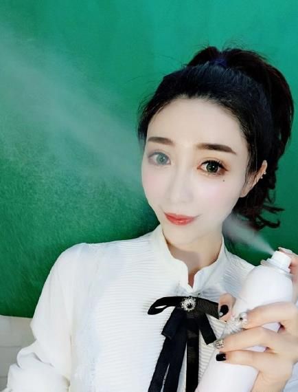 抖音上化妆用的喷雾是什么牌子介绍图片2