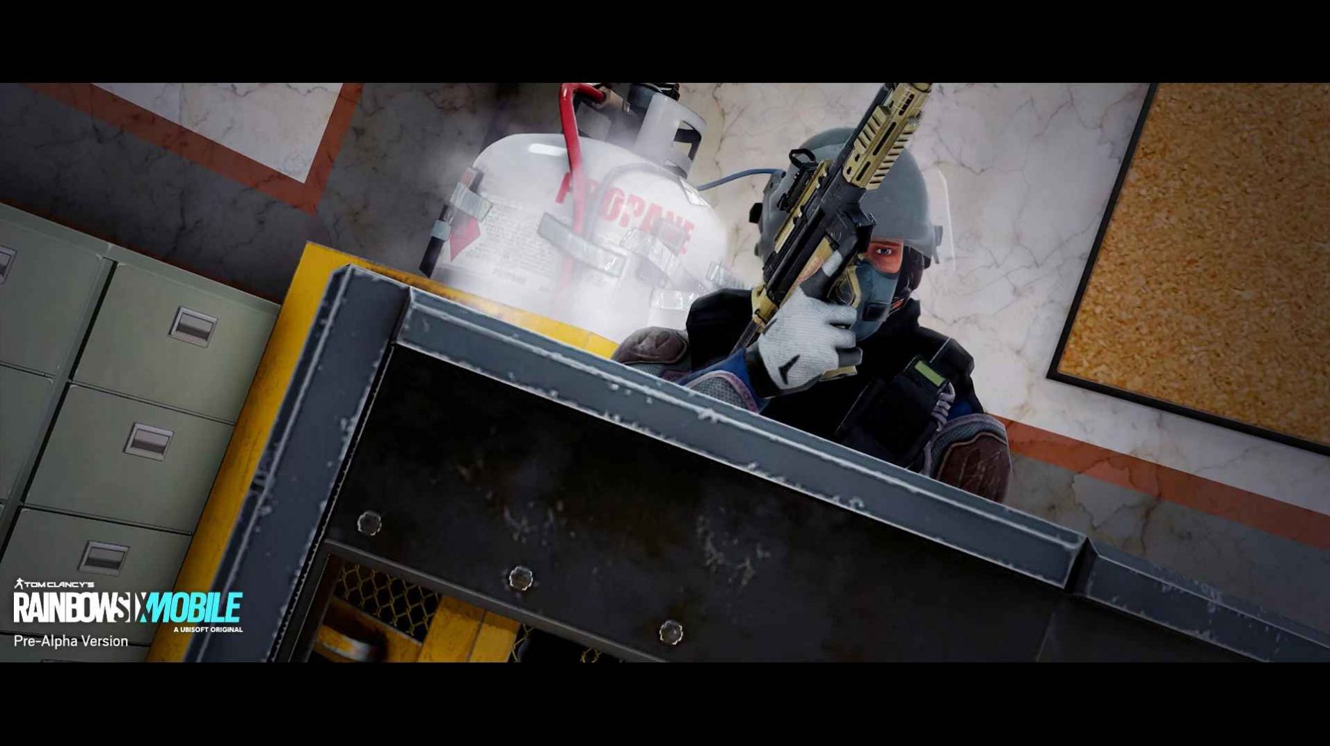 彩虹六号M官方手游最新版  1.0图1